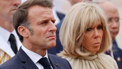 Brigitte Macron vergi sisteminde 'erkek' görünüyor 1 Fransa Cumhurbaşkanı Emmanuel Macron’un eşi Brigitte Macron’un, ülkenin resmi vergi portalında “Jean-Michel” ismiyle kayıtlı olduğu ortaya çıktı.