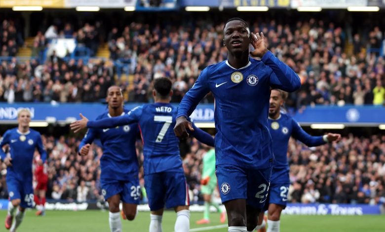 Şampiyonlar Ligi'nde Galatasaray'a 1-0 yenilen Liverpool, Premier Lig'de de Chelsea deplasmanında 2-1 mağlup oldu