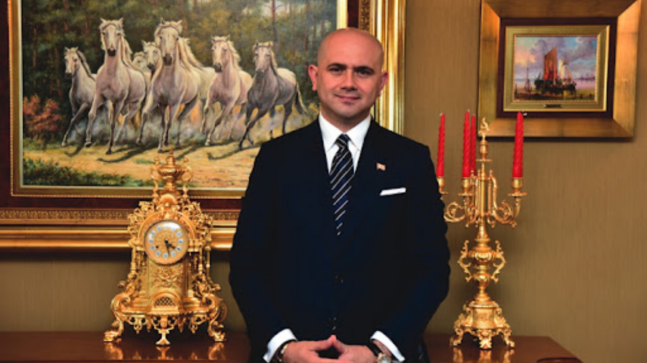 Cihan Ekşioğlu gözaltına alındı 1 İstanbul Cumhuriyet Başsavcılığı tarafından başlatılan soruşturma kapsamında, Cihan Ekşioğlu dâhil 5 kişi gözaltına alındı