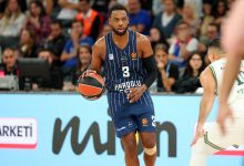 Anadolu Efes, ilk çeyreğini 34-25 geride bitirdiği karşılaşmada Karşıyaka’yı deplasmanda yenerek Türkiye Sigorta Basketbol Süper Ligi’nde 4’te 4 yaptı