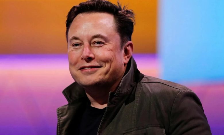 Elon Musk’tan Wikipedia’ya rakip 1 Elon Musk, “sol eğilimli” olmakla suçladığı Wikipedia’ya rakip olarak yapay zekâ destekli çevrim içi ansiklopedi Grokipedia’yı tanıttı.
