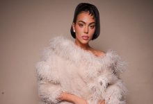 Cristiano Ronaldo’nun nişanlısı Georgina Rodríguez, Paris Moda Haftası’ndaki beyaz kombiniyle dikkat çekti.