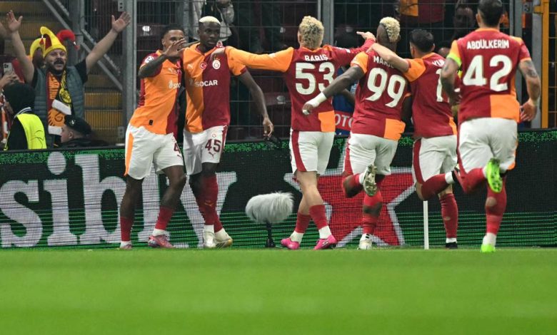 Galatasaray’da Victor Osimhen fırtınası 11 Şampiyonlar Ligi’nde Galatasaray, Bodo Glimt’i Victor Osimhen’ın yıldızlaştığı maçta yenerek 3 haftada 2. galibiyetini elde etti