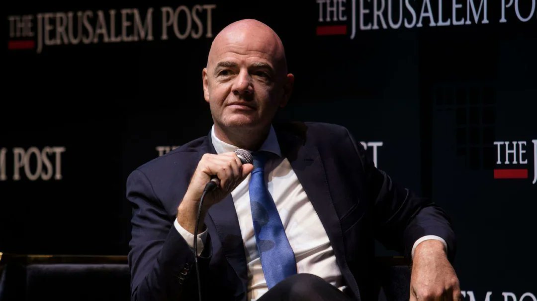 Dünya Kupası'nın takvimi değişiyor 1 FIFA Başkanı Gianni Infantino, Dünya Kupası'nın yaz yerine Mart ve Ekim ayında oynanmasının gündemlerinde olduğunu açıkladı