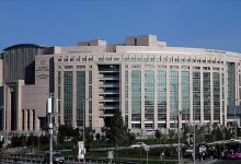 İstanbul Cumhuriyet Başsavcılığı, yasa dışı bahis iddiasına ilişkin 3 milyar 665 milyon lira para transferi yaptığı belirlenen 15 kişi gözaltına alındı...