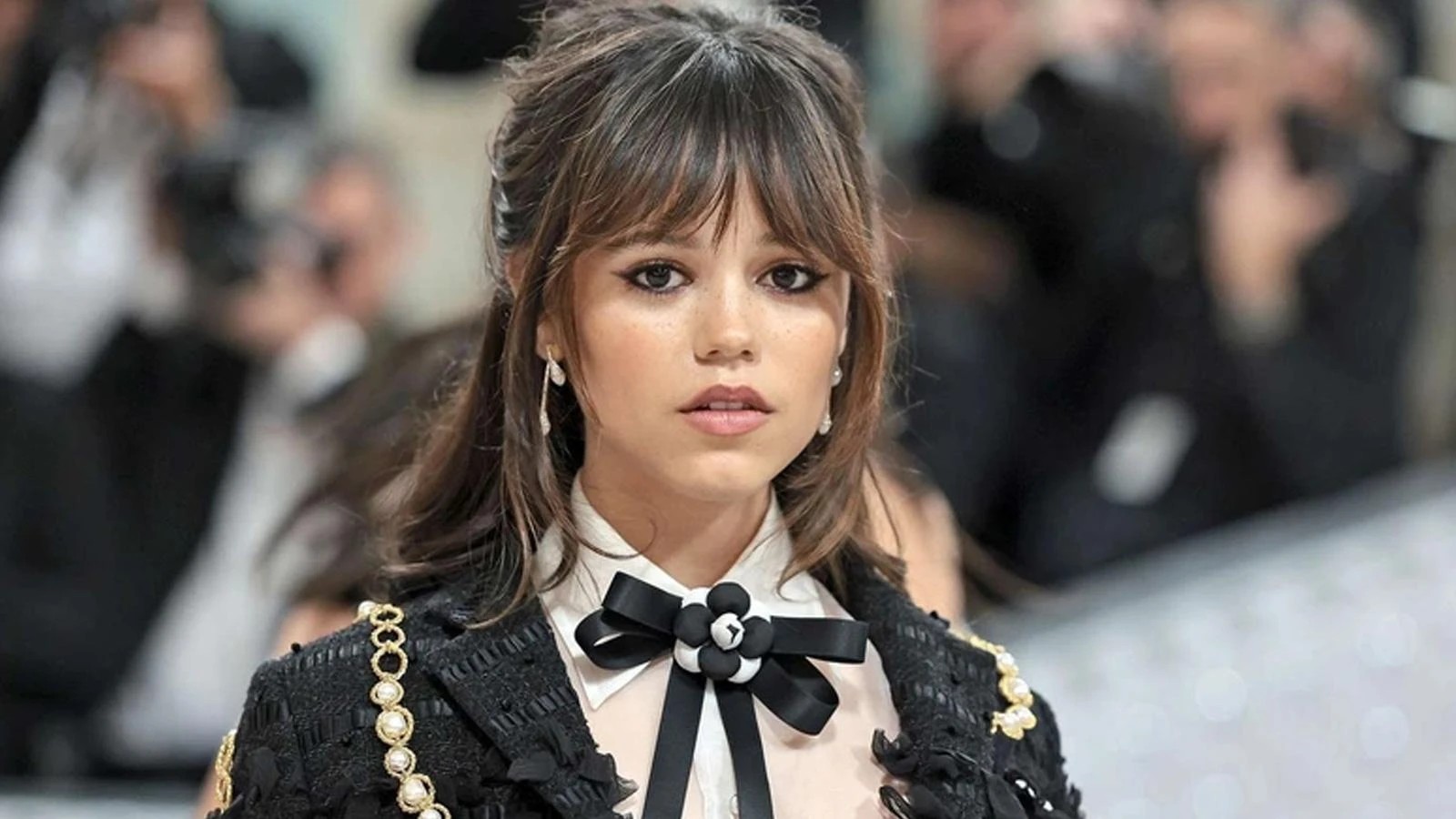 Jenna Ortega’dan güçlü mesaj: Filistin halkı benim kahramanım 1 “Wednesday” dizisiyle tanınan ABD’li oyuncu Jenna Ortega, Filistin halkına duyduğu hayranlığı dile getirdi.
