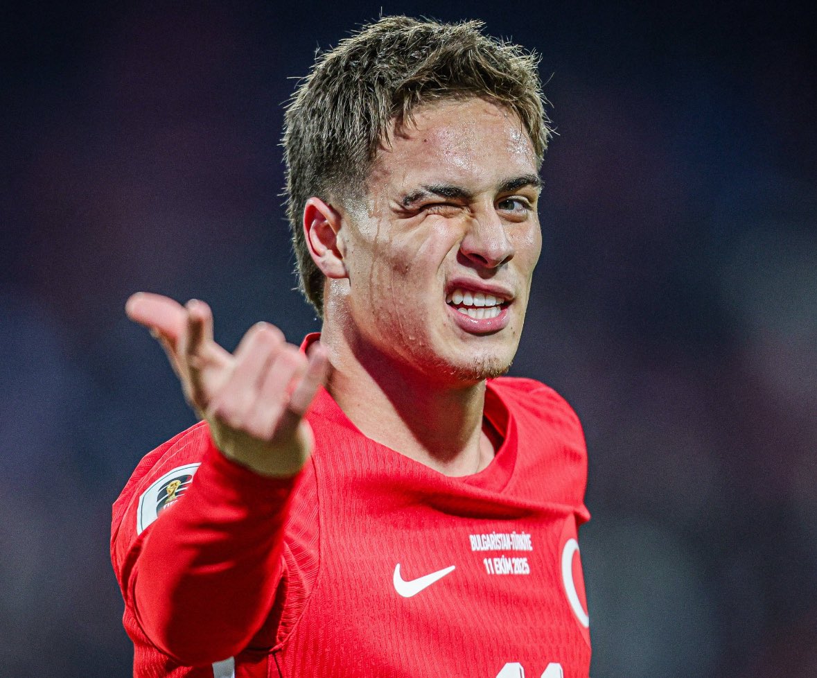 Kenan Yıldız’a müthiş teklif 1 A Milli Futbol Takımını sırtlayan isimlerden Kenan Yıldız’a İngiltere Premier Lig Kulübü Chelsea yıllık net 10 milyon Euro maaş önerdi