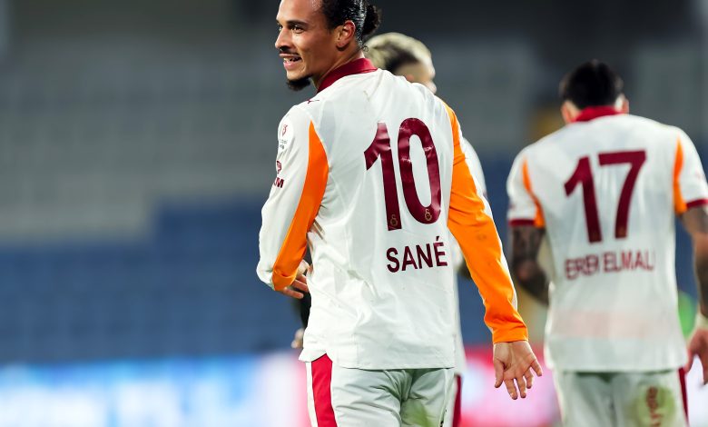 Galatasaray’da Leroy Sane coştu 9 Trendyol Süper Lig’de Galatasaray, Başakeşhir deplasmanında kazanarak 9 haftada 8. galibiyetini alırken Leroy Sane iki gol attı