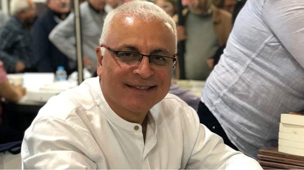 Merdan Yanardağ gözaltına alındı 1 TELE 1 Genel Yayın Yönetmeni Merdan Yanardağ, 2019 yerel seçimlerini manipüle etme ve casusluk suçlamasıyla gözaltına alındı
