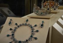 Fransa'nın başkenti Paris'teki dünyaca ünlü Louvre Müzesi soyuldu!  Hırsızlar, Napolyon ve eşi Josephine'in koleksiyonundan 9 parça çaldı