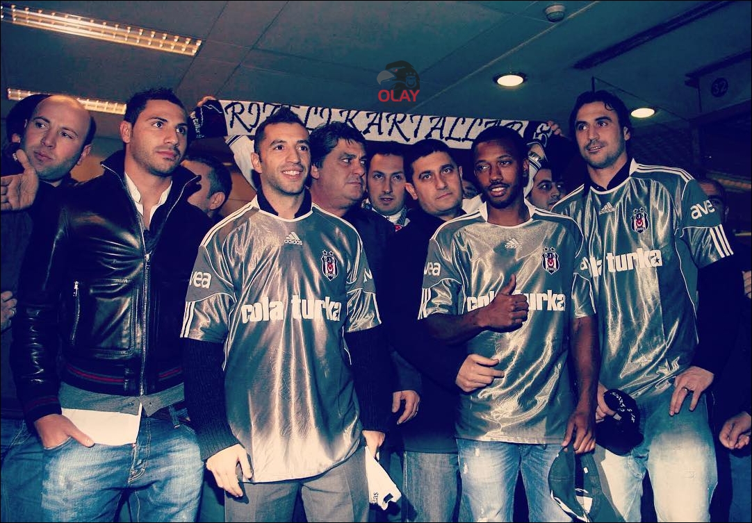 Beşiktaş Kulüp eski başkanı Yıldırım Demirören ve şimdiki başkanı Serdal Adalı döneminde transfer olan Ricardo Quaresma ve Guti Hernandes 'den sonra Beşiktaş, devre arasında da Simao Sabrosa, Hugo Almeida ve Manuel Fernandes’i de transfer etmişti.