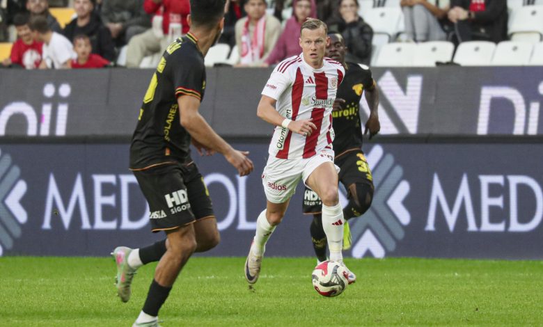 Göztepe kafayı çalıştırdı 1 Trendyol Süper Lig’de Göztepe, 1-0 geriye düştüğü Antalyaspor deplasmanında iki kafa golü attığı maçı kazandı