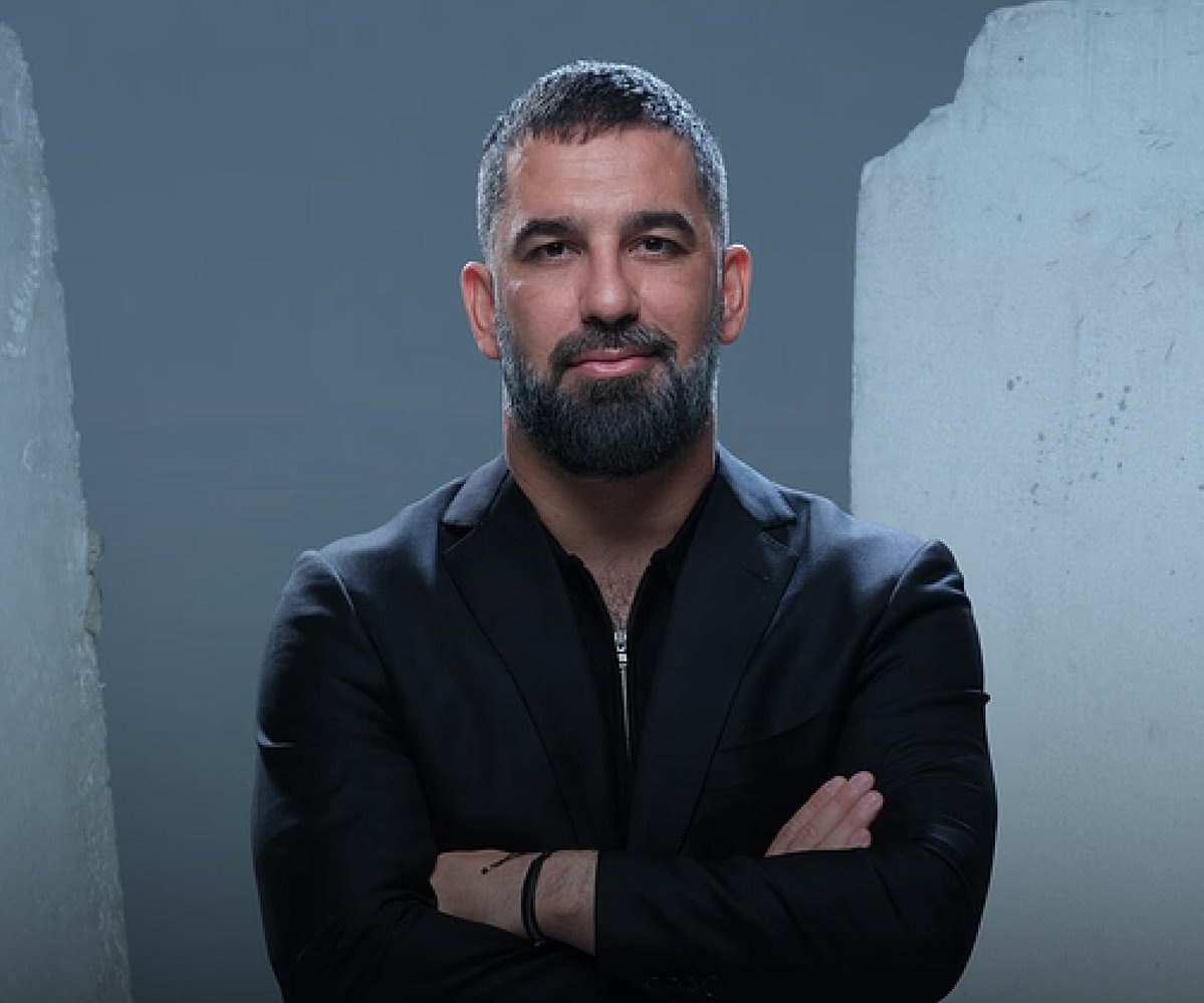 Arda Turan intikamını aldı!