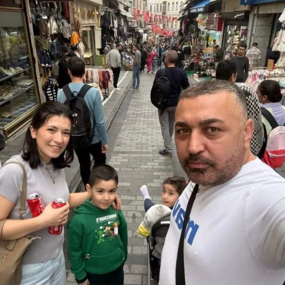 Böcek Ailesi gıdadan ölmedi! 1 Adli Tıp Kurumu'nun Böcek Ailesi'nin ölümüne ilişkin otopsi raporu açıklandı. Buna göre aile, otelde yapılan böcek ilaçlaması nedeniyle yaşamını yitirdi