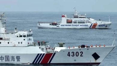 Çin ve Vietnam donanmaları, Beibu Körfezi’nde iki gün süren ortak deniz devriyesi yaparak güvenlik ve işbirliğini güçlendiren yeni bir faaliyete imza attı.