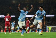 İngiltere Premier Lig'de Manchester City, son şampiyon Liverpool'u 3-0 yenerek zirve hesaplarını karıştırdı