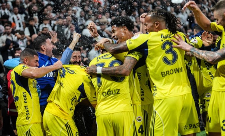 Fenerbahçe’den tarihi geri dönüş! 3 Fenerbahçe, kırmızı kartların ve gergin anların damga vurduğu mücadelede 3-2’lik galibiyetle geri döndü.