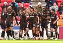 Hull City, geçen sezon averajla kümede kaldığı İngiltere Championship Ligi'nde Stoke City deplasmanında kazanarak zirve iddiasını sürdürdü