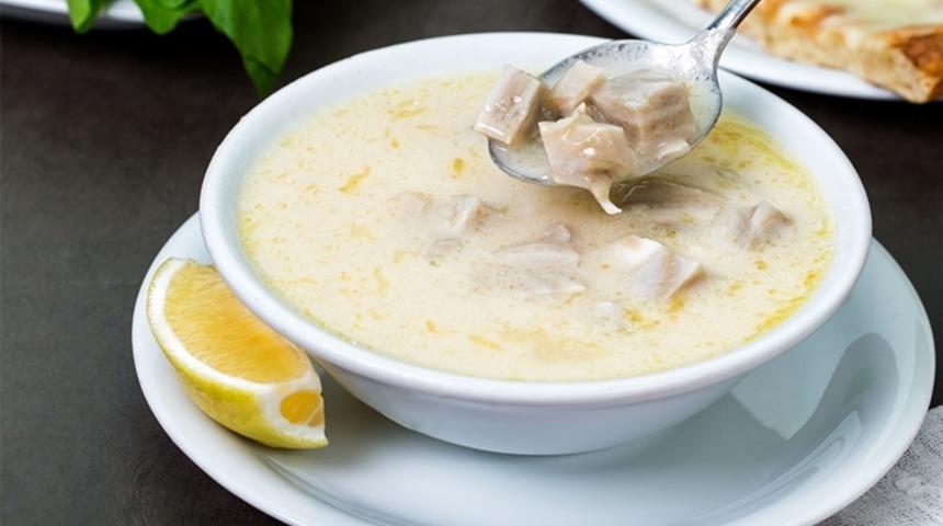 Almanya’dan gelen Böcek Ailesi’nin hayatını kaybetmesinin ardından bu kez İstanbul'da Hollanda’dan gelen iki kardeş zehirlenerek hastaneye kaldırıldı