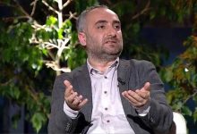 Türk vatandaşlarının Yunanistan Halkidiki’ye yöneldiğini söyleyen gazeteci İsmail Saymaz, bölgede yatırımların özellikle Aztek Gayrimenkul aracılığıyla şekillendiğini belirtti.