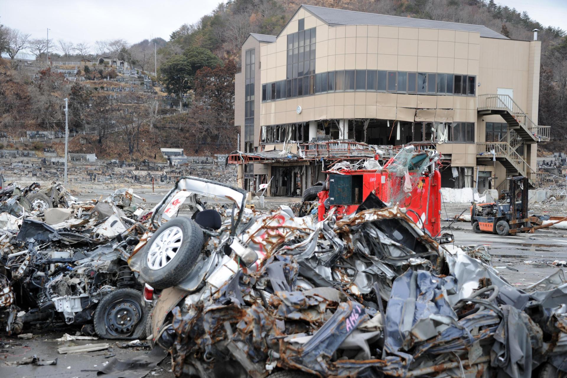 Japonya’nın doğusunda 6,8 büyüklüğünde deprem 1 Japonya’nın Iwate eyaleti açıklarında 6,8 büyüklüğünde deprem meydana geldi. Depremin ardından 1 metreye kadar tsunami dalgaları için uyarı yapıldı.