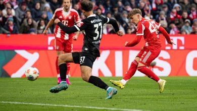 Almanya Ligi’nde lider Bayern Münih, 2-0 geriye düştüğü Freiburg karşısında 6-2 kazandı ve yenilgisiz zirvede yalnız kaldı