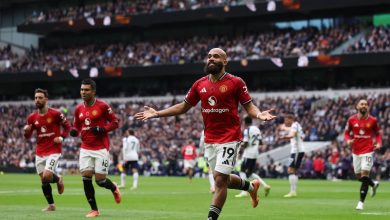 İngiltere Premier Lig’de Manchester United, Tottenham deplasmanında 2-2 berabere kalarak yenilmezliğini 5 maça çıkardı