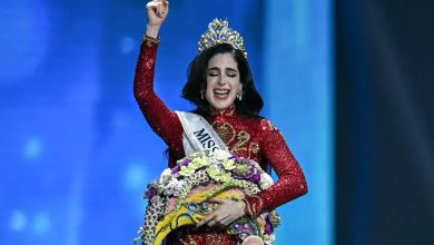 Tayland’daki Miss Universe 2025, hakaret krizleri, jüri tartışmaları ve politik sonuç iddialarıyla sarsıldı.