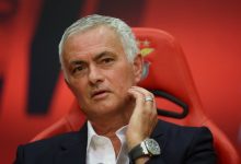 Jose Mourinho’nun çalıştırdığı Benfica, Portekiz Ligi’nde Nacional deplasmanında son dakikalarda bulduğu gollerle 2-1 kazandı