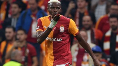 Lewandowski-Osimhen yer değiştiriyor 6 İspanyol basınına göre Robert Lewandowski, Fenerbahçe’ye gelirken Barcelona bu boşluğu Galatasaraylı Victor Osimhen ile dolduracak