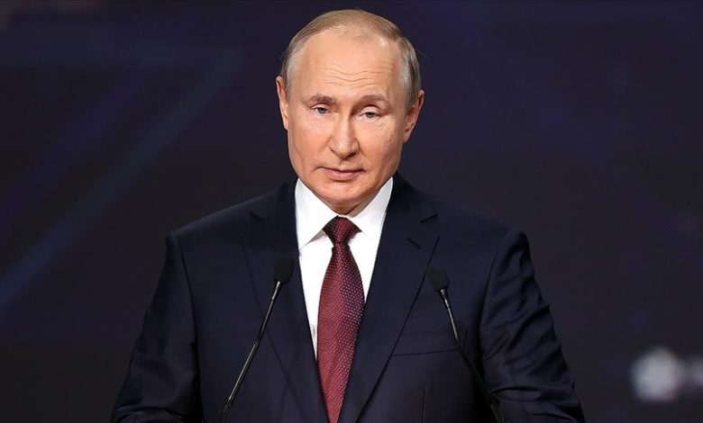 Rusya Devlet Başkanı Vladimir Putin, Bişkek’te Belarus lideri Aleksandr Lukaşenko ile görüşmesinde ABD’nin Ukrayna meselesinin zorluklarını kavradığını söyledi.