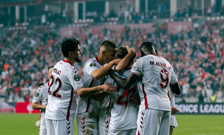 Samsunspor, Avrupa’yı fethe çıktı 5 27 yıl sonra Avrupa Kupaları’na katılan Samsunspor, Hamrun’u 3-0 yenerek UEFA Konferans Ligi’nde 3’te 3 yapmayı başardı