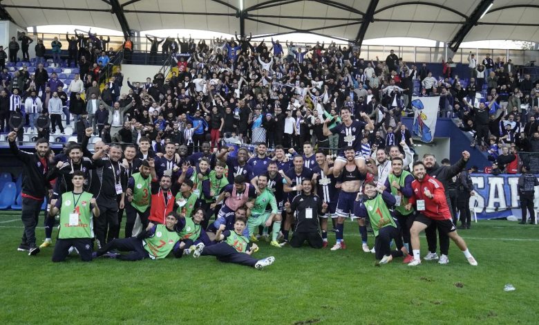 Sarıyer’de bir garip maç! 1 Trendyol 1. Lig’de Sarıyer, 9 kişi kaldığı maçta Van Spor’u 2-1 yenerken hakem Berkay Erdemir’in verdiği kararlar tartışma yarattı