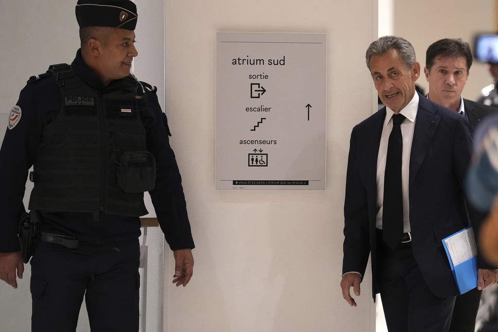 Fransa’da mahkeme, hapiste bulunan eski Cumhurbaşkanı Nicolas Sarkozy’nin erken tahliye edilmesine karar verdi