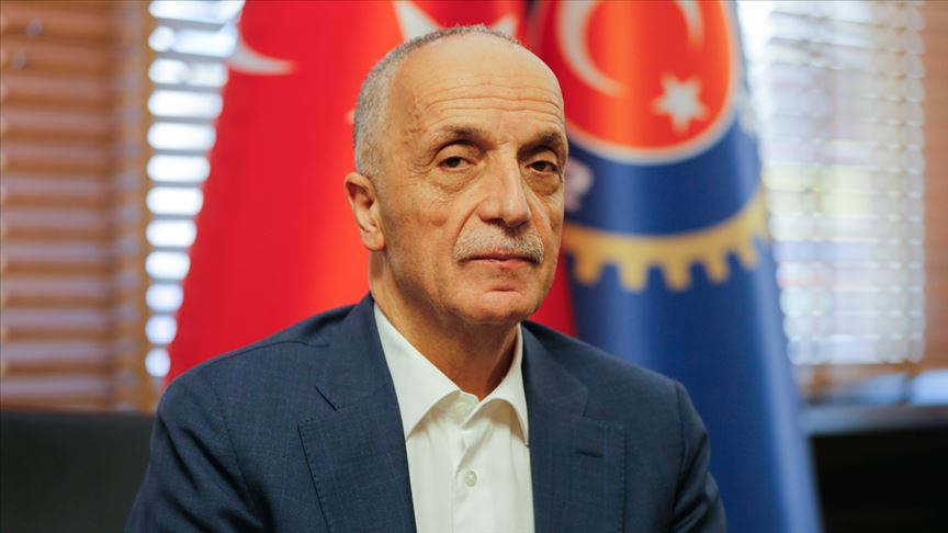 TÜRK-İŞ Genel Başkanı Ergün Atalay, yönetmelik değişmediği sürece Asgari Ücret Tespit Komisyonu’na katılmayacaklarını açıkladı.