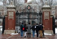 ABD’nin Rhode Island eyaletindeki Brown Üniversitesi’nde iki kişinin öldüğü, dokuz kişinin yaralandığı silahlı saldırıya ilişkin soruşturmada gözaltına alınan kişi serbest bırakıldı.