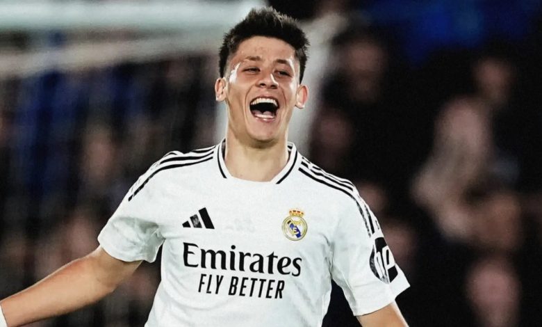 Transfermarkt, İspanya LaLiga’da forma giyen 494 futbolcunun piyasa değerlerini güncellerken Arda Güler'in değeri 60 milyondan 90 milyon Euro'ya çıktı