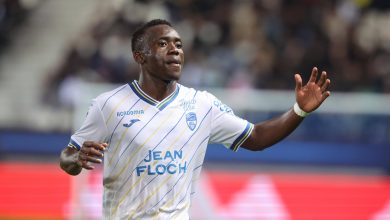 Fenerbahçe, Galatasaray ve Beşiktaş, Lorient'in 21 yaşındaki orta sahası Arthur Awom için savaşıyor