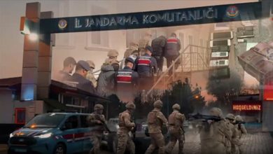 Yasa dışı bahis soruşturmasında 27 tutuklama 1 İçişleri Bakanı Ali Yerlikaya, 6 milyar 182 milyon liralık yasa dışı bahis trafiği tespit edildiğini, yakalanan 42 şüpheliden 27’sinin tutuklandığını açıkladı.