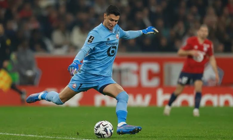 Berke Özer, Lille’de parlıyor 12 Berke Özer, Lille’in son olarak Fransa Ligi’nde Le Havre deplasmanında 1-0 kazandığı karşılaşmada maçın oyuncusu seçildi