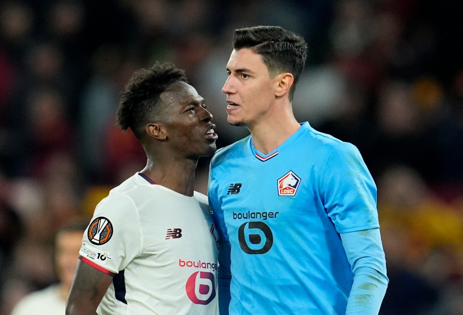 Berke Özer, Milan’a gidiyor 1 Milan sözleşmesi 30 Haziran 2026’da sona erecek kaleci Mike Maignan’ın yerine Lille’de harikalar yaratan Berke Özer’i transfer etmek istiyor