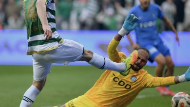 Nesine 2. Lig Kırmızı Grup’ta zirveye oynayan Bursaspor, 7 eksiğe rağmen, Ankara Demirspor’u yenerek maç fazlasıyla lider oldu