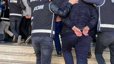 İstanbul Bakırköy Cumhuriyet Başsavcılığı Casperlar ve Çirkinler çetelerine operasyon gerçekleştirdi. 3'ü çocuk 7 kişi gözaltına alındı