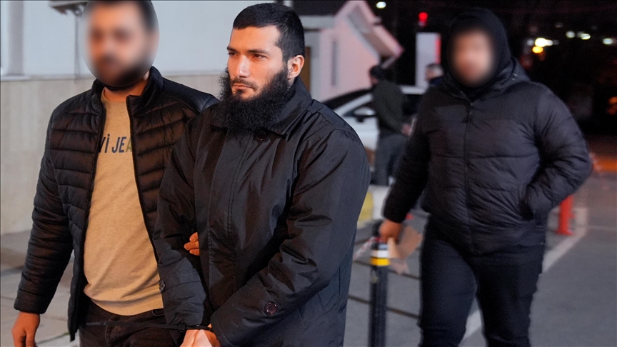 DEAŞ soruşturması kapsamında, Yalova’daki saldırıyla bağlantılı oldukları değerlendirilen 41 kişinin de aralarında bulunduğu toplam 110 şüpheli gözaltına alındı.