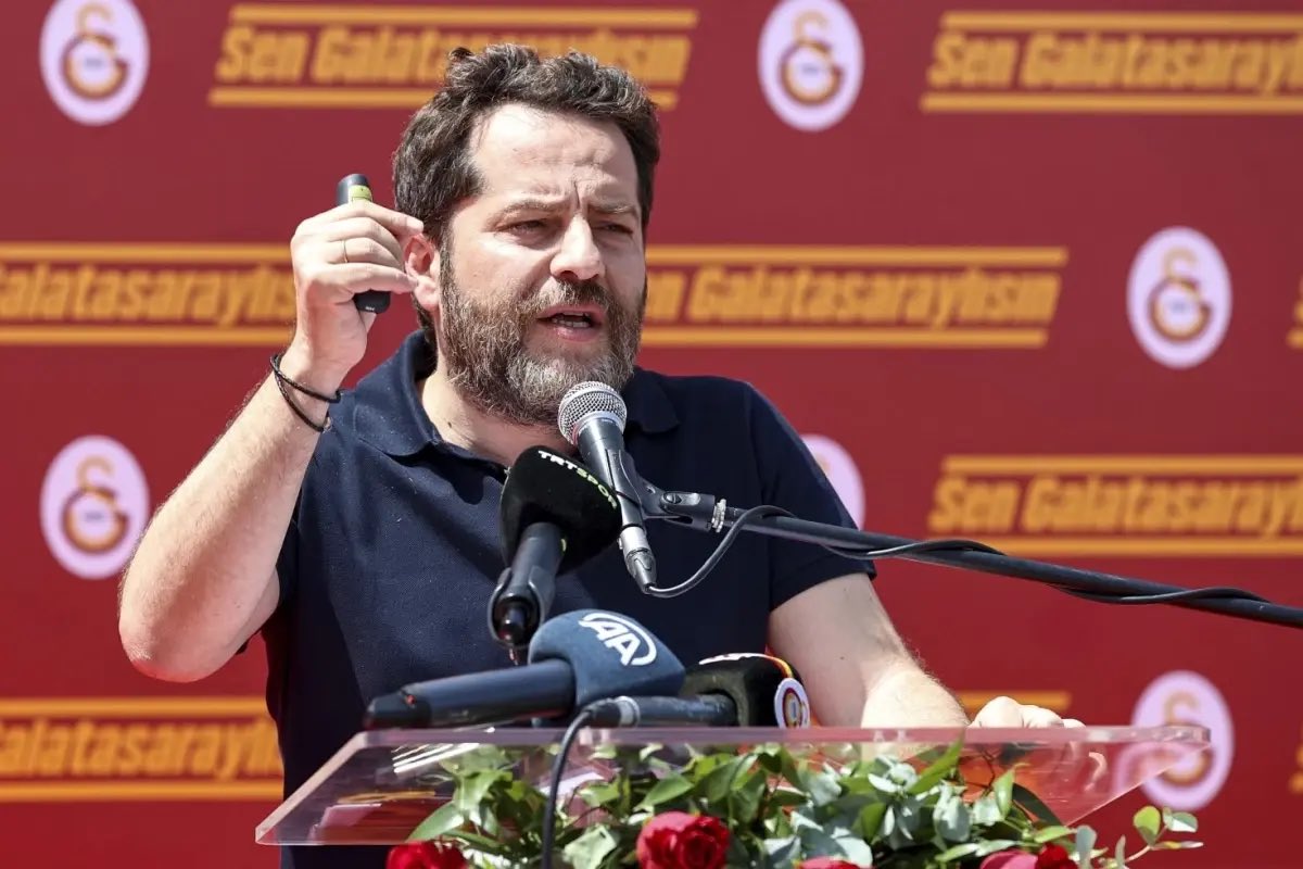 Erden Timur'a tutuklama talebi! 1 Galatasaray eski Başkanvekili Erden Timur, tutuklama talebiyle mahkemeye sevk edildi