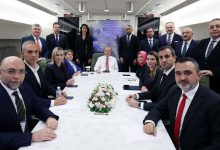 Cumhurbaşkanı Recep Tayyip Erdoğan, bahis soruşturması hakkında, "Milyonlarca lira transfer ücreti alan bu insanlar, bu işin içerisine nasıl bulaşır, nasıl girer?" dedi