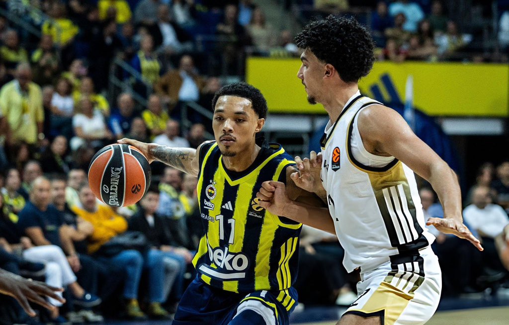 Türkiye Sigorta Basketbol Süper Ligi’nde Fenerbahçe Beko kötü başladığı Yukatel Merkezefendi deplasmanında farklı kazandı