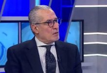 Eski futbolcu ve futbol yorumcusu Gökmen Özdenak, yoğun bakımda tedavi gördüğü hastanede hayatını kaybetti