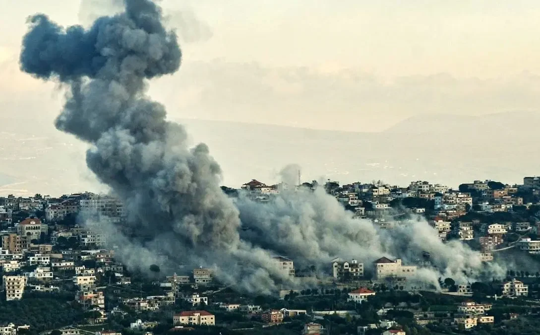 Gece saatlerinde İsrail jetlerinin Lübnan’ın güneyine düzenlediği hava saldırılarında çok sayıda yerleşimde hasar oluştu