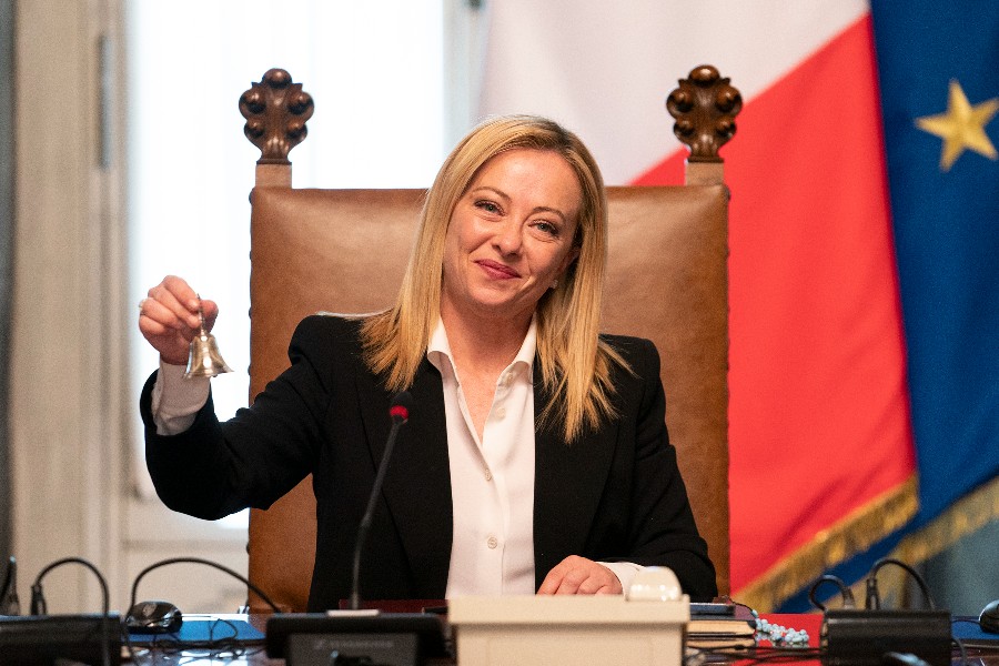 İtalya’da 2026 bütçe yasası, geçici bütçe uygulamasına girilmesine yalnızca bir gün kala Temsilciler Meclisi’nde kabul edildi.